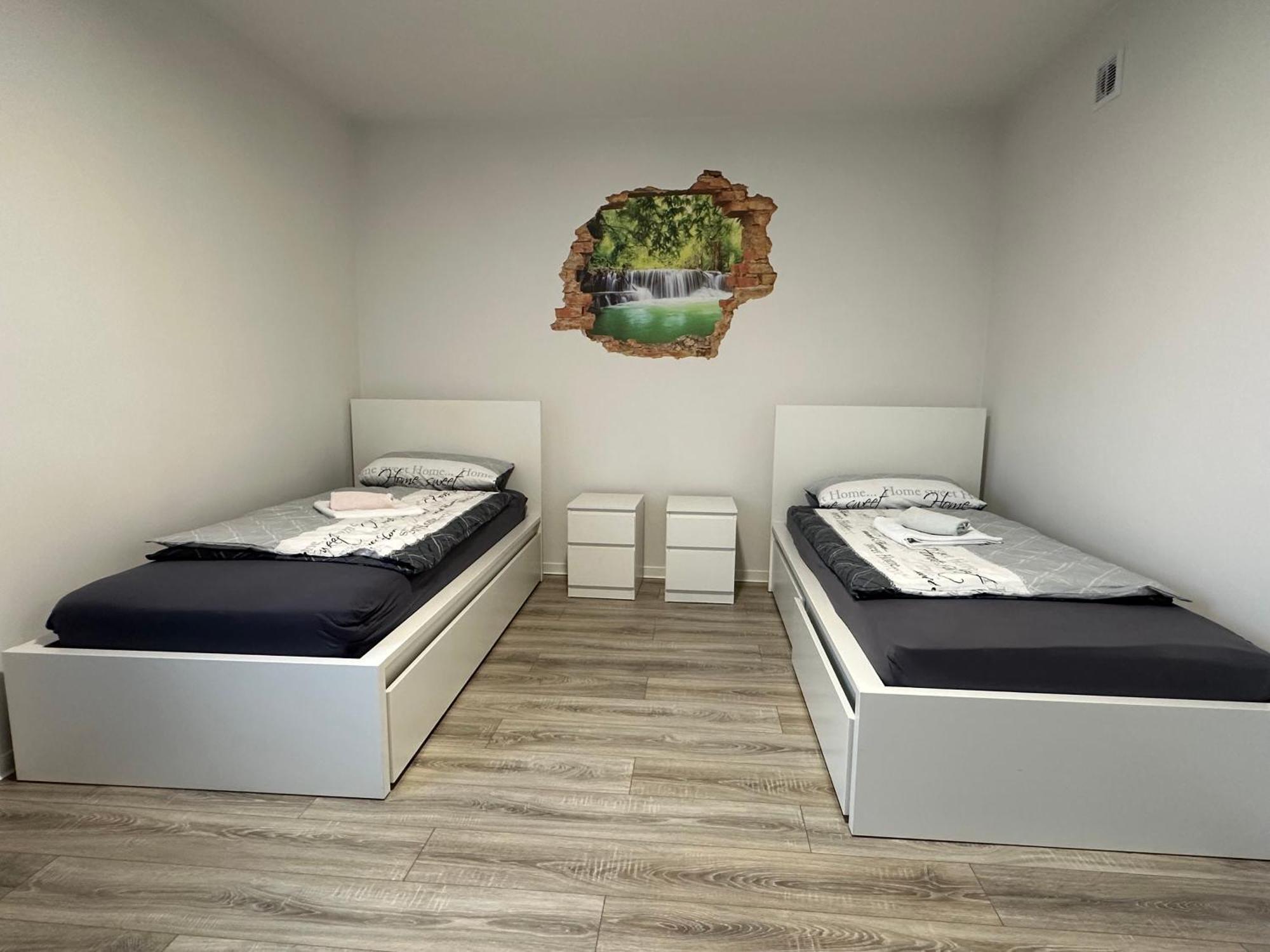 Olis Appartement In Neuss Esterno foto